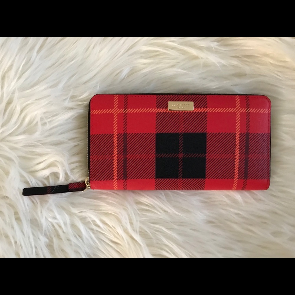 NWOT Kate Spade Neda Wallet